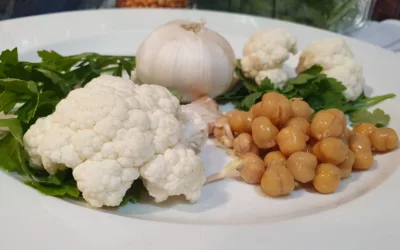 Spiced cauliflower with chickpeas, herbs & pine nuts